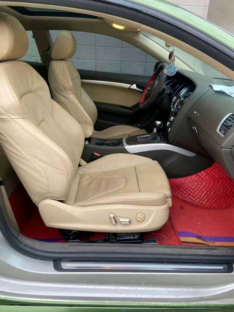 蚌埠12年奥迪A57