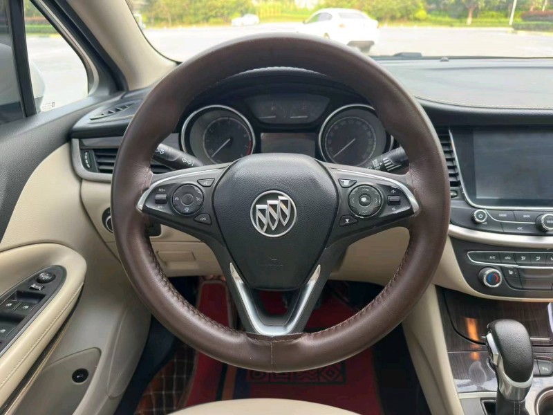 沈阳18年别克威朗4