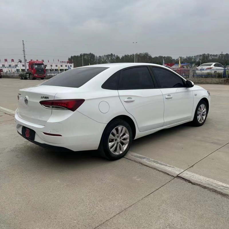 菏泽21年别克英朗3