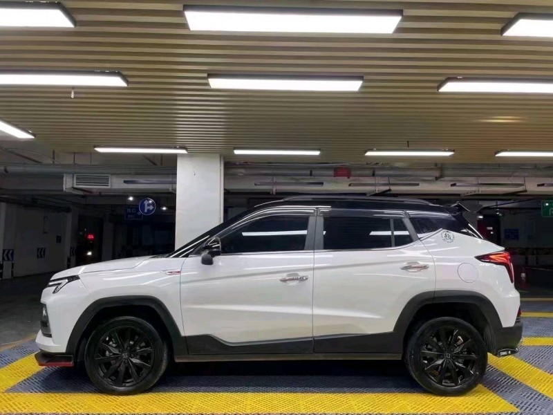 成都22年大众思皓3