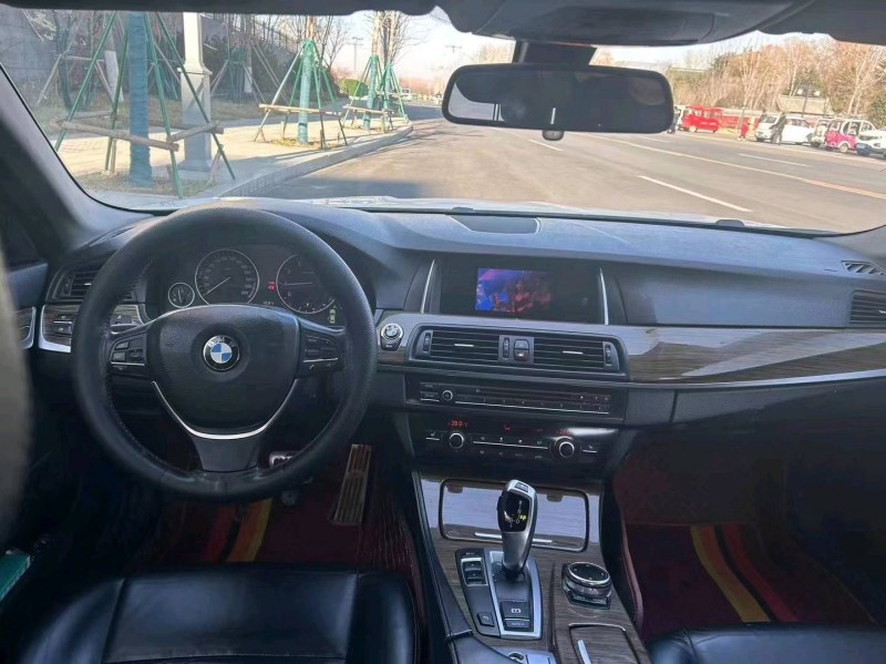 济宁14年宝马5系7