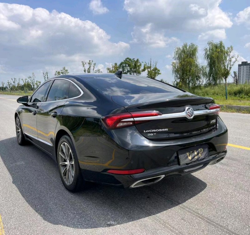 盐城19年别克君越9