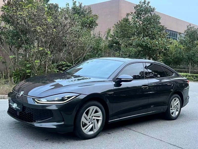 襄阳23年大众凌渡2