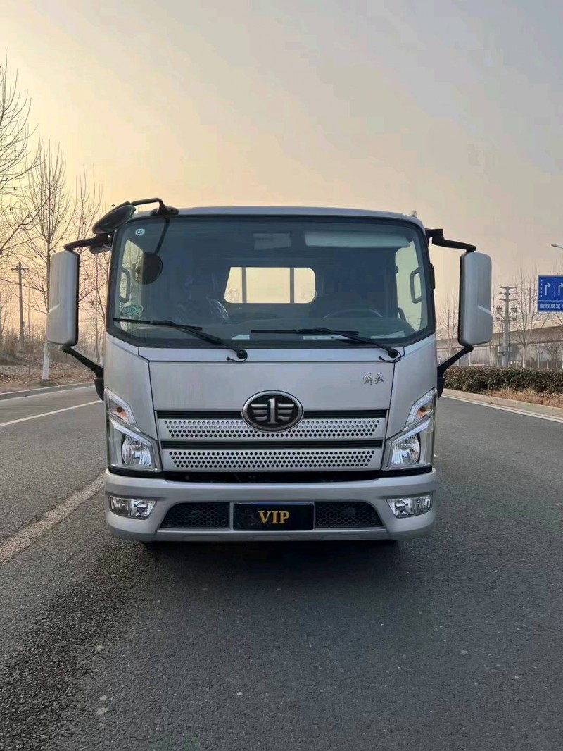 徐州23年解放解放卡车1