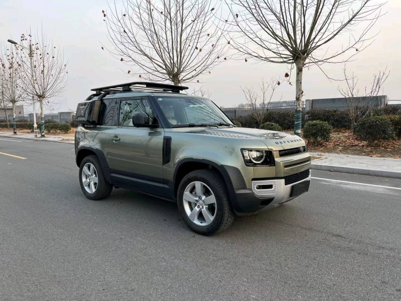 徐州23年路虎卫士2