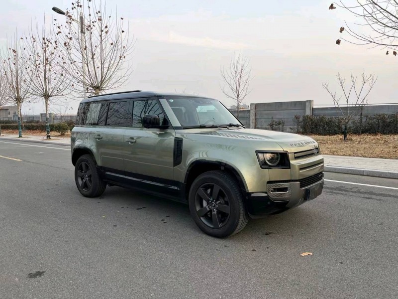 徐州23年路虎卫士2