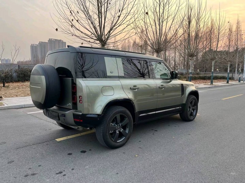 徐州23年路虎卫士8
