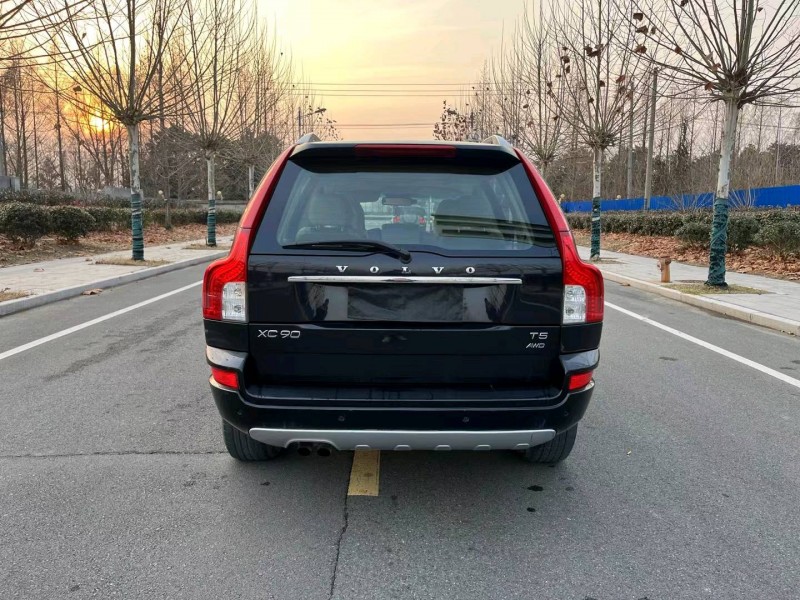 徐州13年沃尔沃XC909