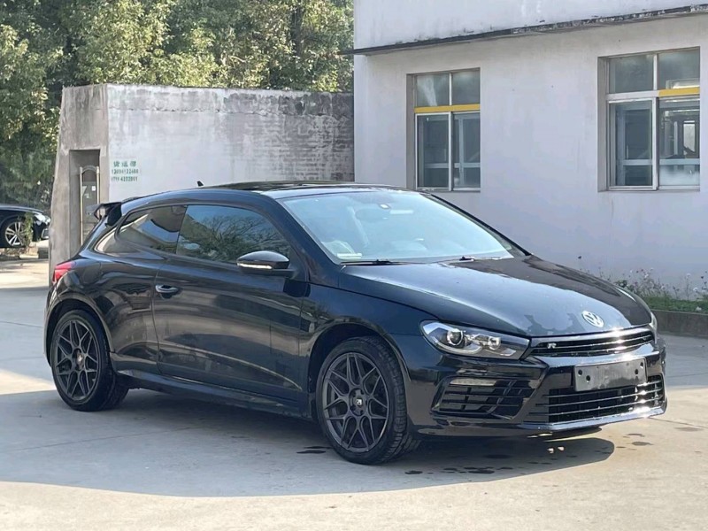 襄阳15年大众尚酷2