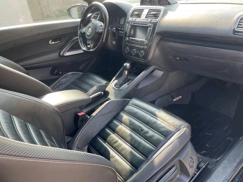 襄阳15年大众尚酷8