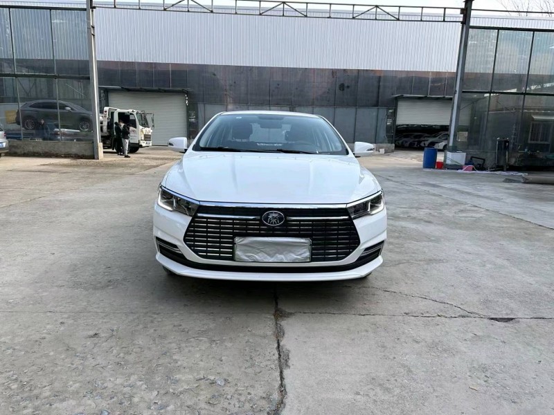 徐州23年比亚迪秦1