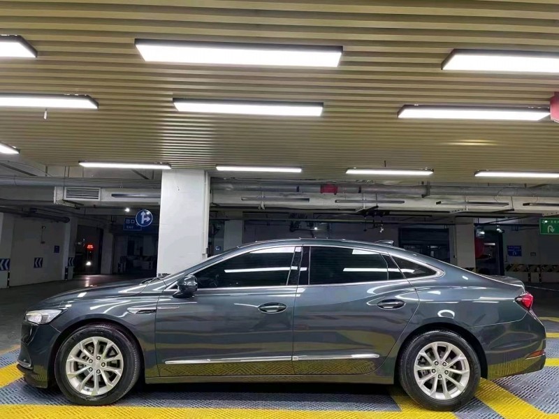 成都21年别克君越3