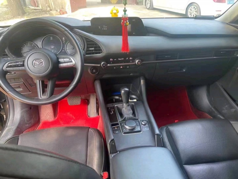 邯郸21年马自达昂克赛拉8