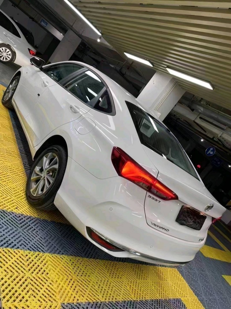 成都23年别克威朗6