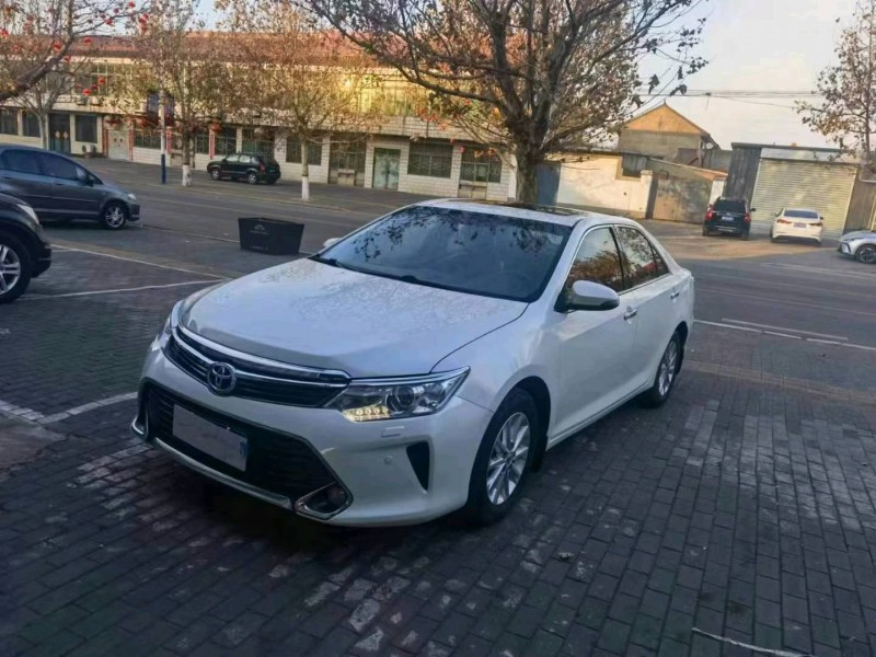 邯郸16年丰田凯美瑞3