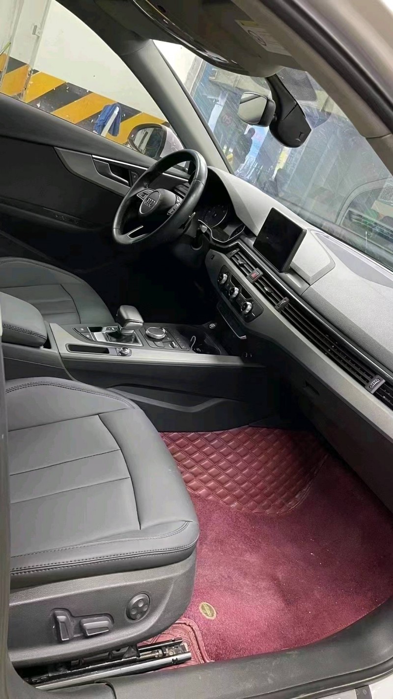 成都18年奥迪A4L8