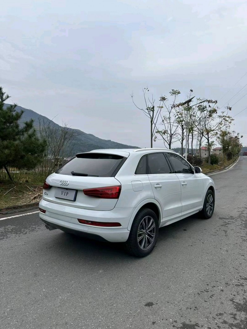 萍鄉18年奧迪Q37