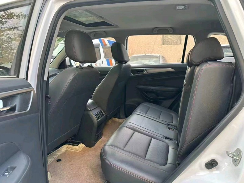 珠海17年长安汽车CS754