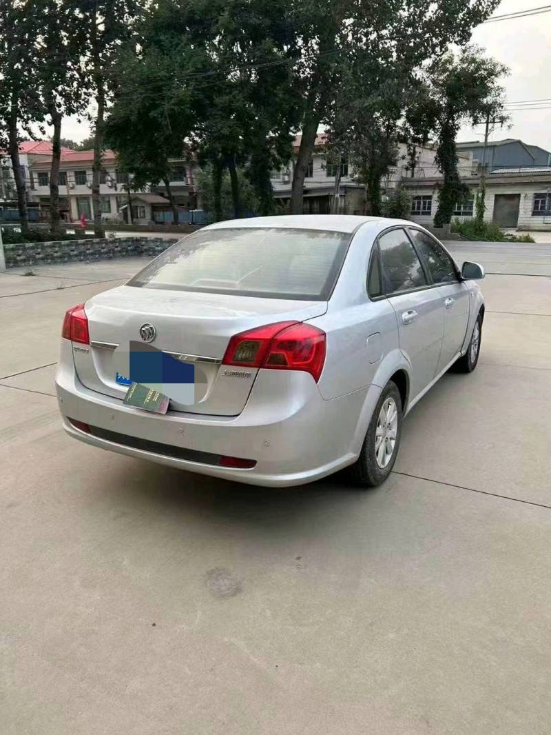 邯郸15年别克凯越9