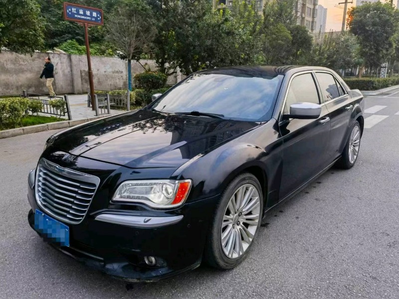 汕头13年克莱斯勒300C7