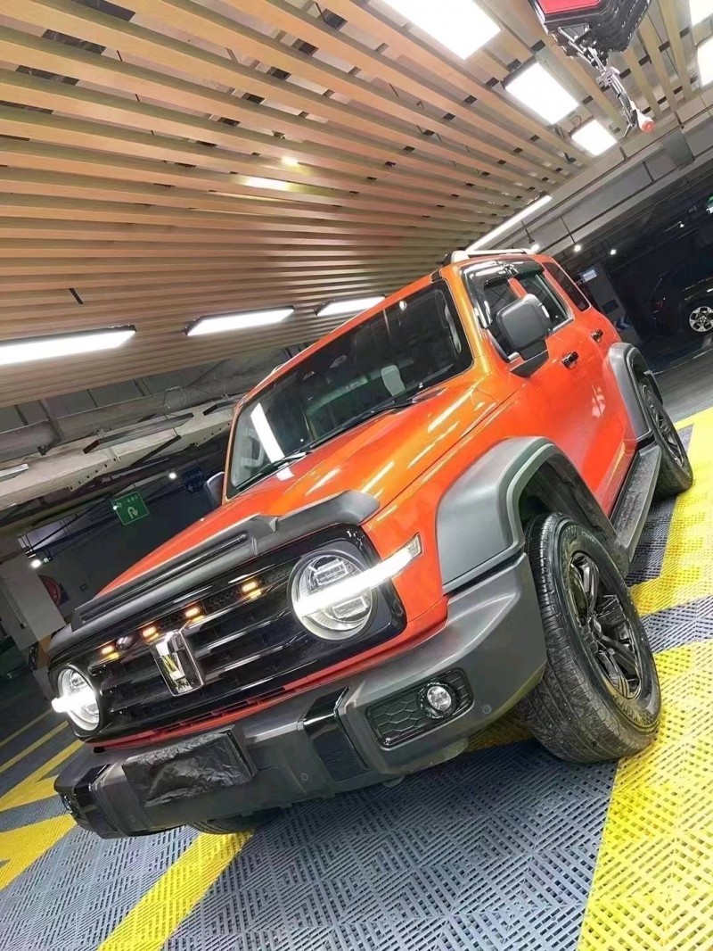 成都21年长城汽车坦克3002