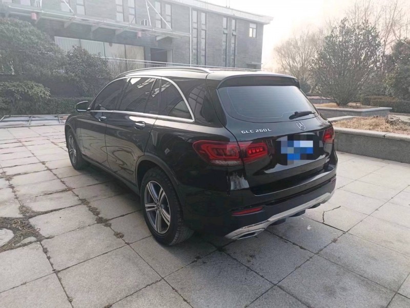 东营21年奔驰GLC7