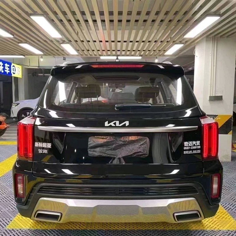 成都23年起亚智跑5