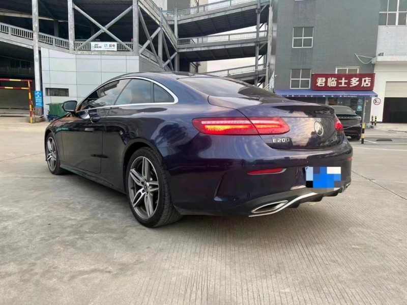 广州17年奔驰E7