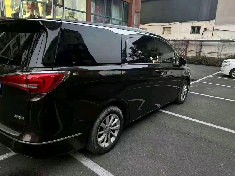 枣庄18年别克GL86