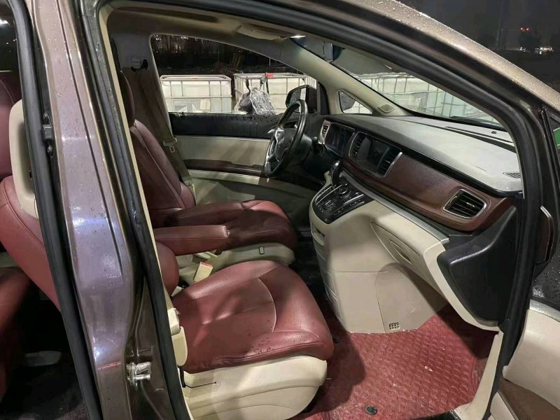 徐州17年别克GL83