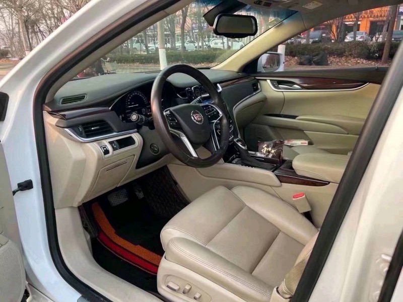 枣庄16年凯迪拉克XTS8