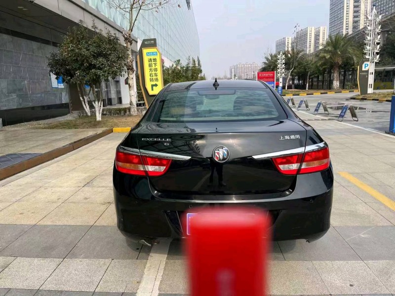 宜昌14年别克英朗7