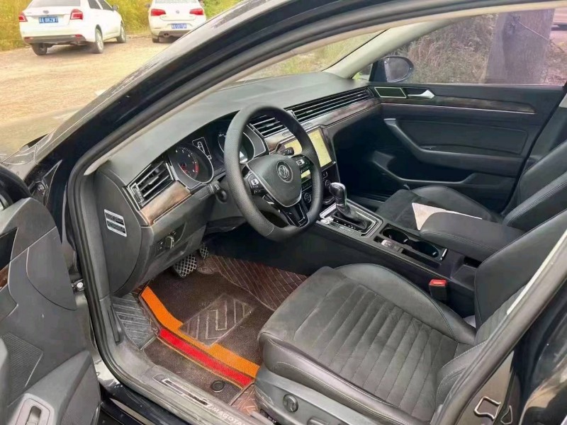 邯郸17年大众迈腾6