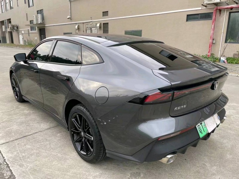 江门23年长安汽车UNI-V6