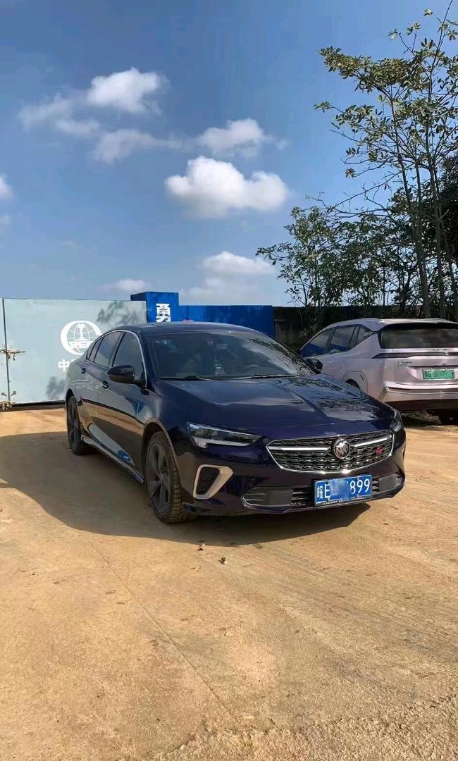 珠海21年别克君威3