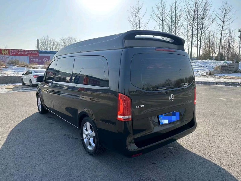 邯郸17年奔驰威霆3