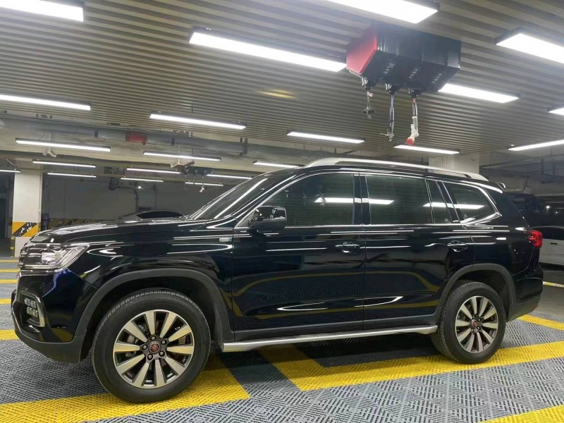 成都22年荣威RX83