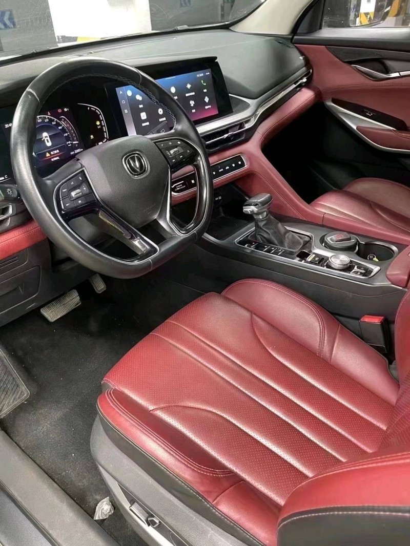 成都21年长安汽车CS755