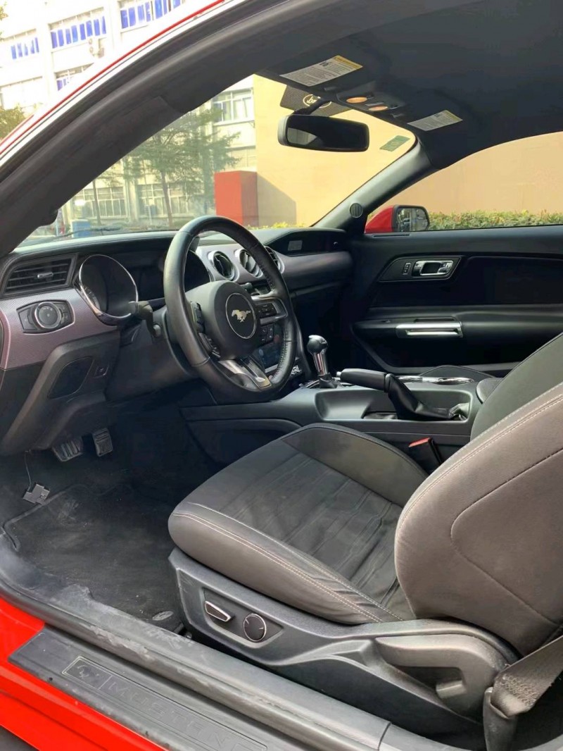 深圳16年福特野马9