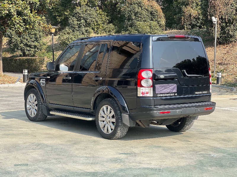 无锡12年路虎发现5