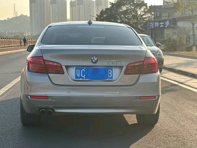 汕头15年宝马5系4