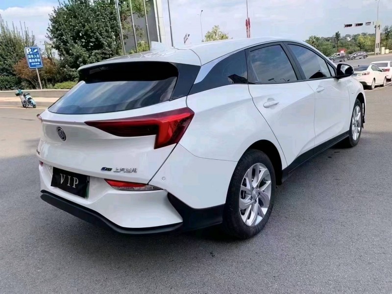 临沂23年别克微蓝4