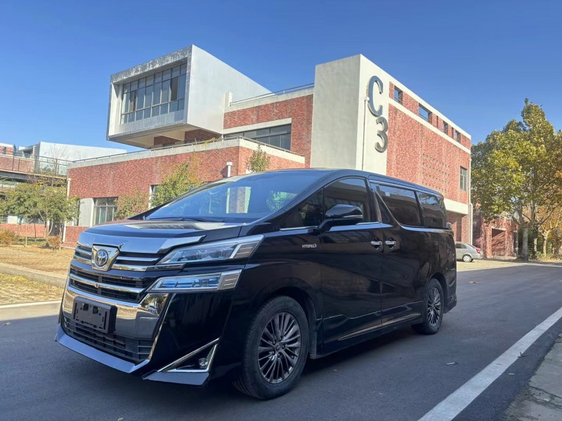 济宁19年丰田威尔法2