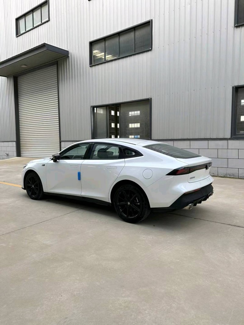 宿迁23年长安汽车UNI-V4