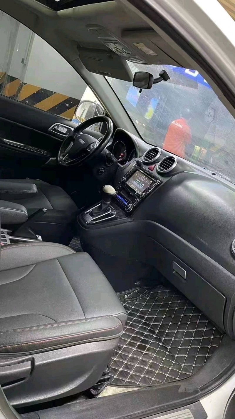 成都17年哈弗H68