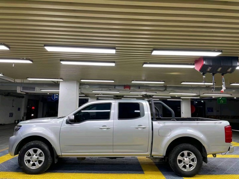 成都21年长城汽车风骏72