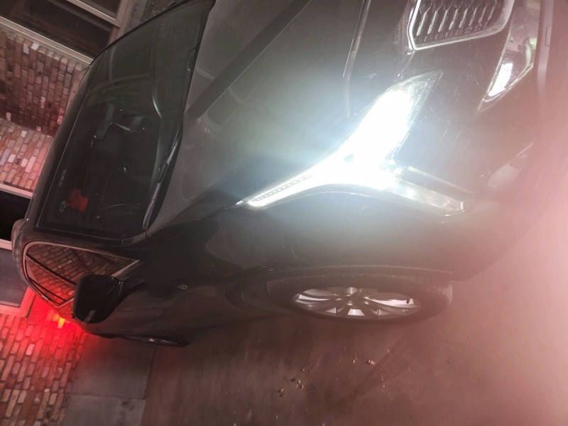 保定21年凯迪拉克XT42