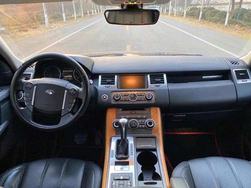 徐州12年路虎揽胜运动4