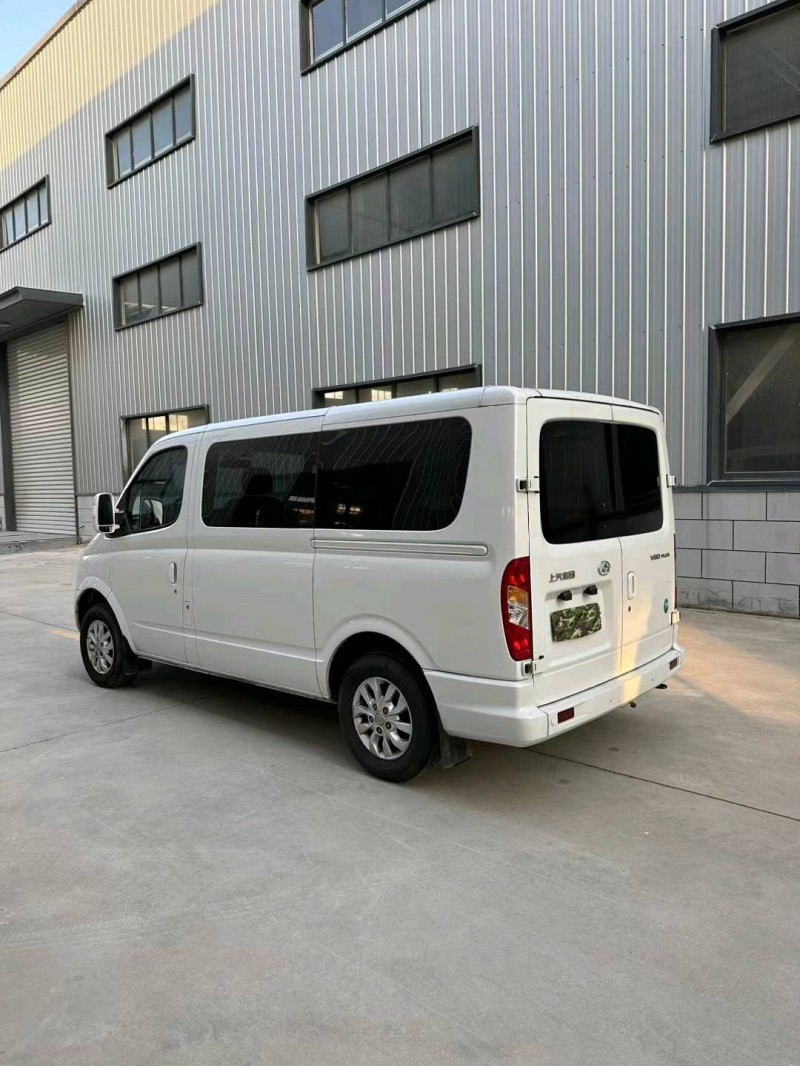 宿迁22年大通V807
