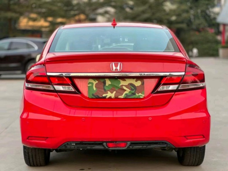 东莞16年本田思域9